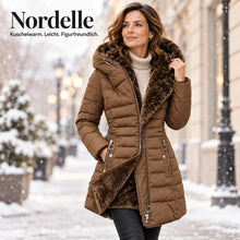 Lade das Bild in den Galerie-Viewer, Nordelle – der kuschelwarme Damen-Mantel mit figurfreundlichem Schnitt
